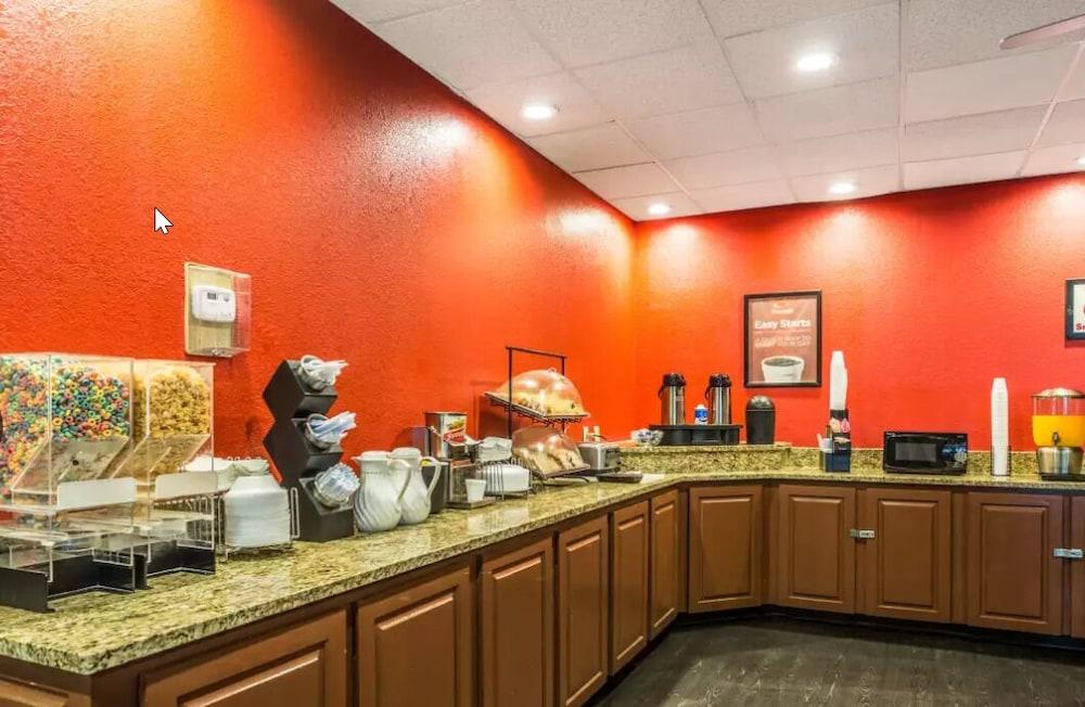 הובר Econo Lodge Birmingham מראה חיצוני תמונה