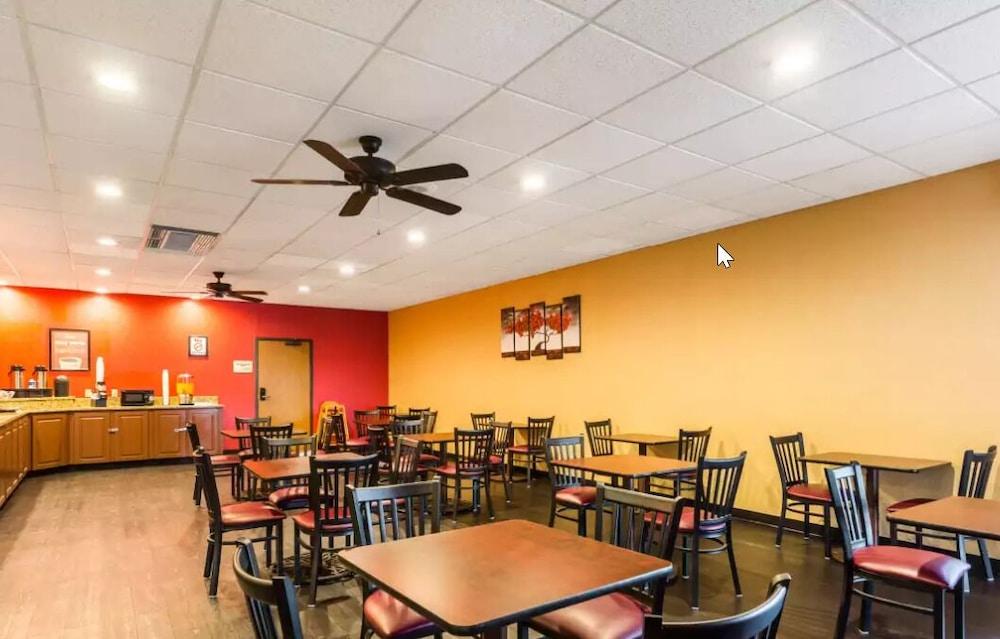 הובר Econo Lodge Birmingham מראה חיצוני תמונה