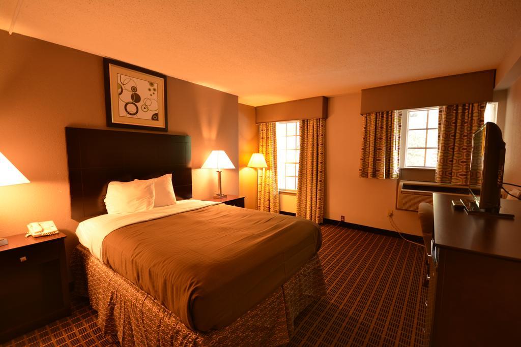 הובר Econo Lodge Birmingham מראה חיצוני תמונה